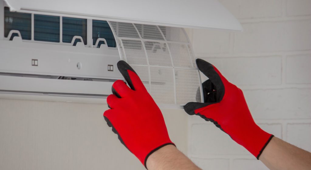 AC duct cleaning and full AC service solutions in Sharjah including sanitization and repairs.