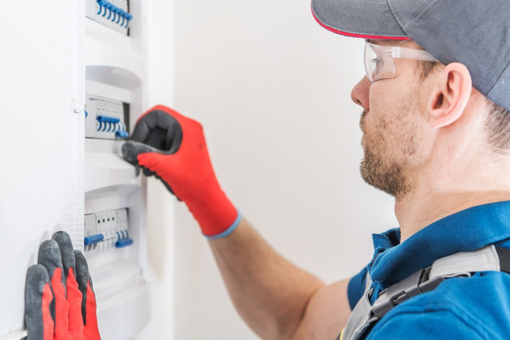 Electricians providing various electrical services in Abu Dhabi.