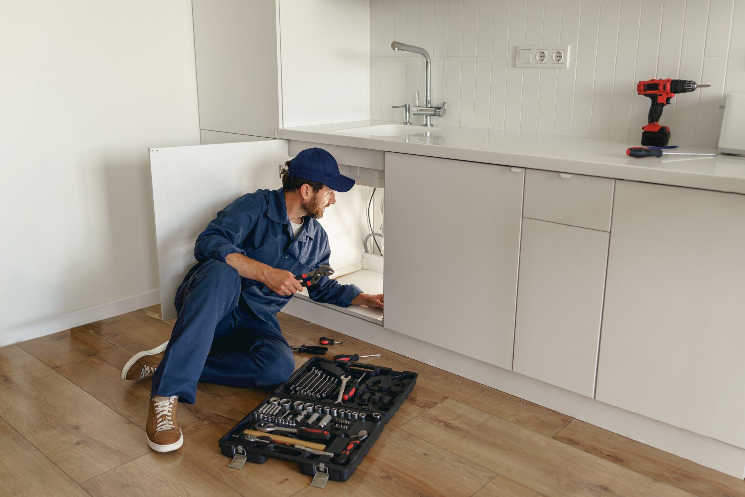 Kitchen plumbing UAE repair by licensed plumbers UAE.